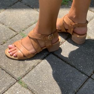 BORN Leather Block Heel Strap Sandals- Sz 8